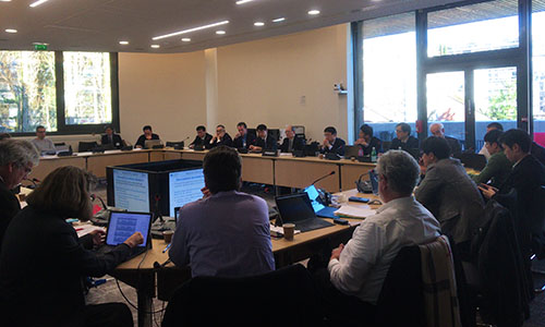 Post-Fukushima safety research contributing to decommissioning strategy planning